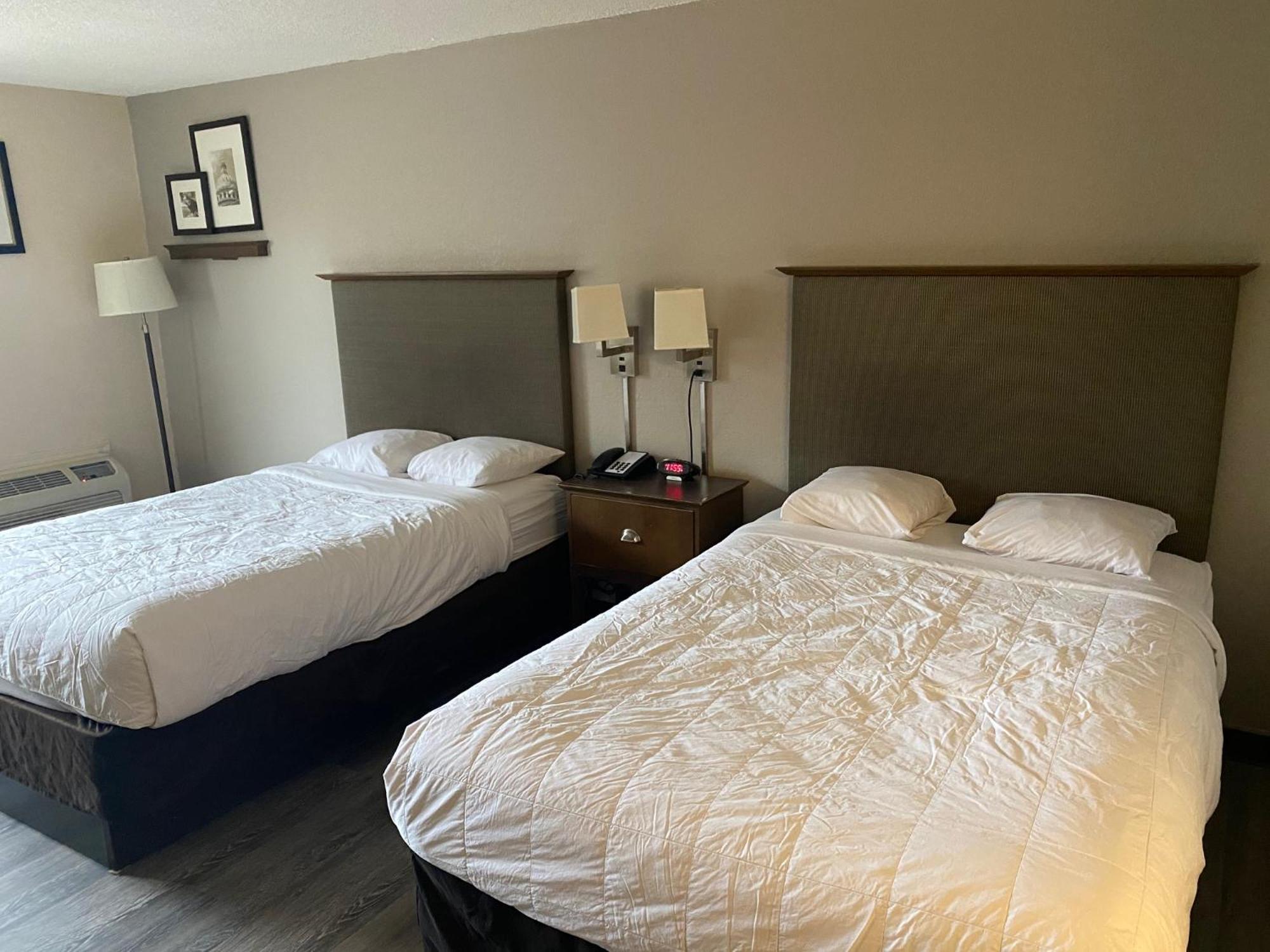 Motel 6 Rochester - Airport エクステリア 写真